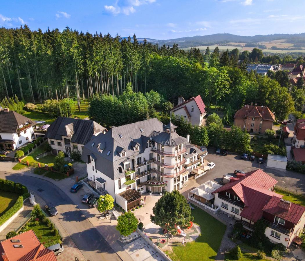 Willa Spa Scaliano Kudowa-Zdrój Buitenkant foto